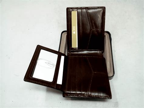 men's leather derrick rfid card case|Fossil Men's Derrick Leather RFID.